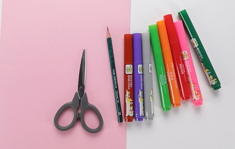 Paper spiral wind chime