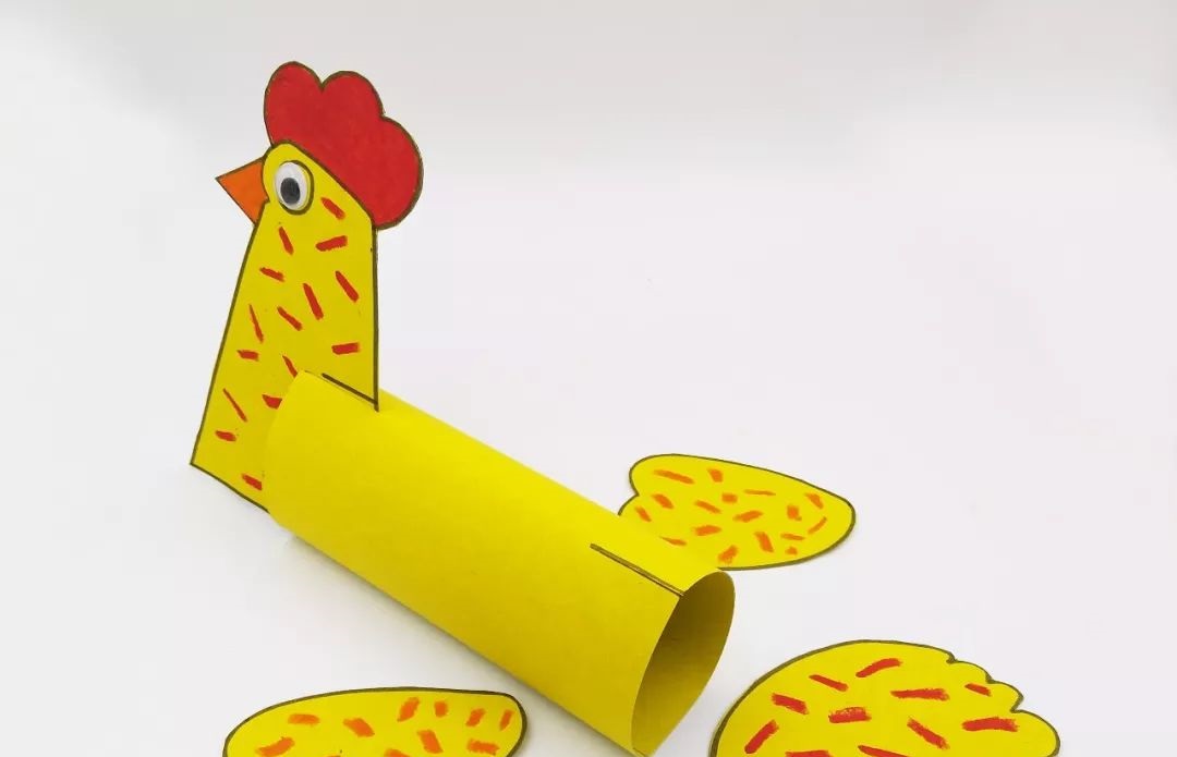 Create a nest for the hen