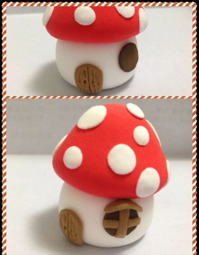 Use coffee color to make several small pieces and paste them on the ground in front of the door to create a stone path feeling